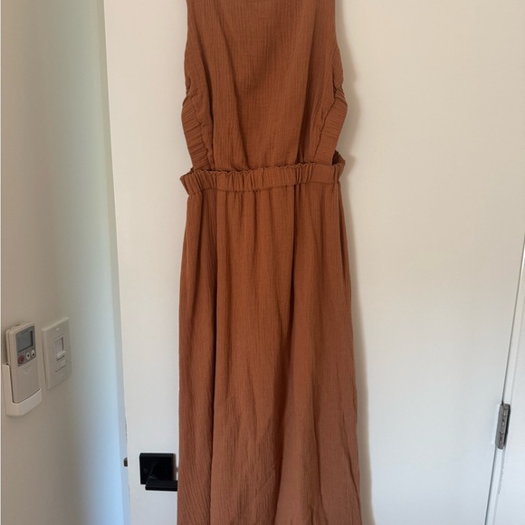 Lush Tan and Rust Ruffle Dress - Picture 4 of 5